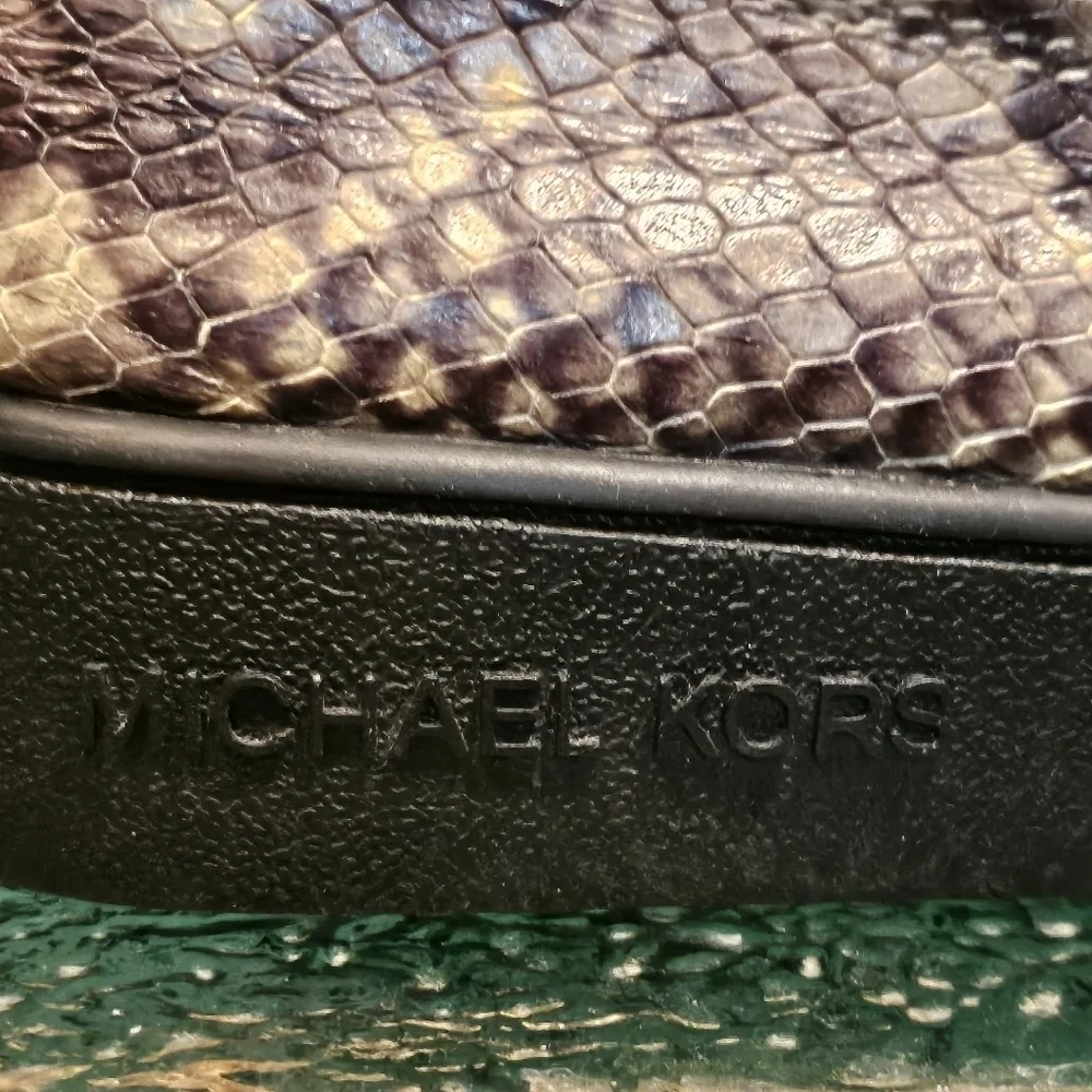 Michael Kors good pre